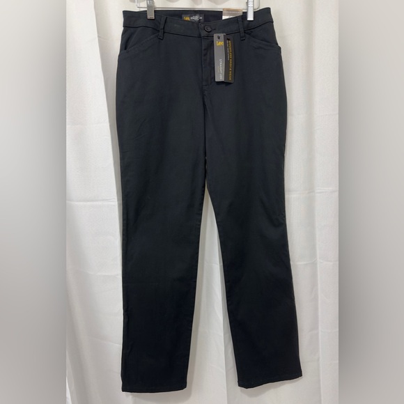 LEE - WOMEN’S RELAXED FIT STRAIGHT LEG PANT (ALL DAY PANT) IN BLACK 6 Me… - Picture 4 of 11